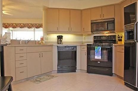 4th image of 7342 Regina Royale Blvd #70