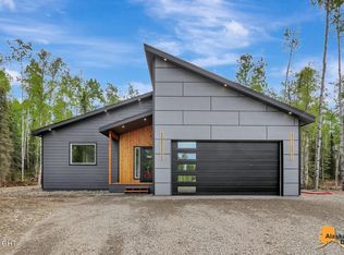 531 N Wandering Way, Big Lake, AK 99652