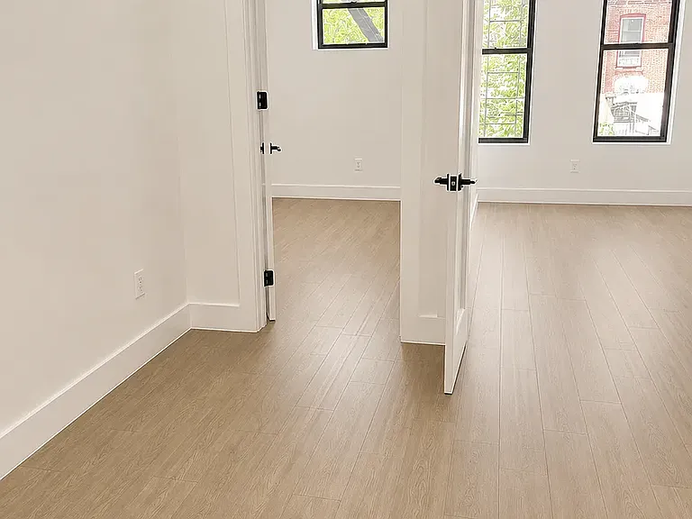 405 Himrod St #2R — Photo 3