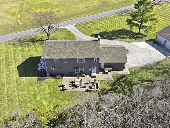 5th image of 2434 N Fairway Ln