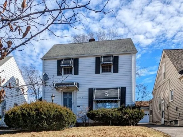 3725 Menlo Rd, Shaker Heights, OH 44120