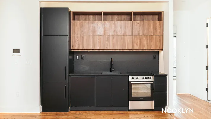 Rented by Nooklyn NYC LLC | media 43