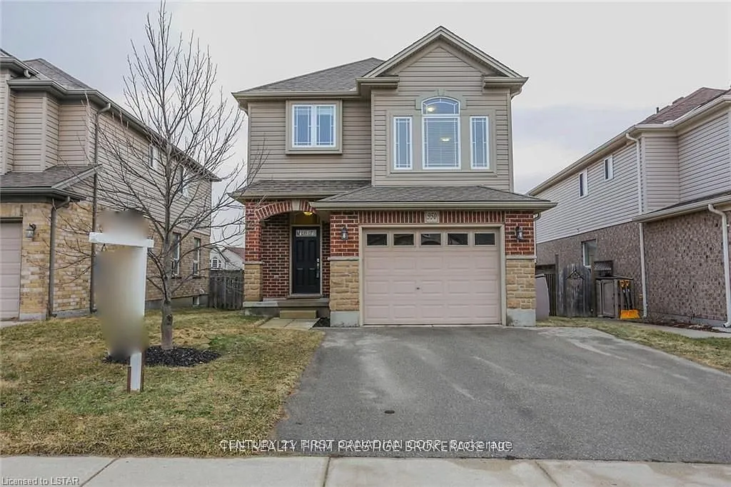 3 bed, $2,599 — Photo 2