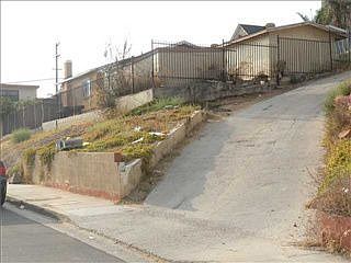 3rd image of 1245 S 38th St