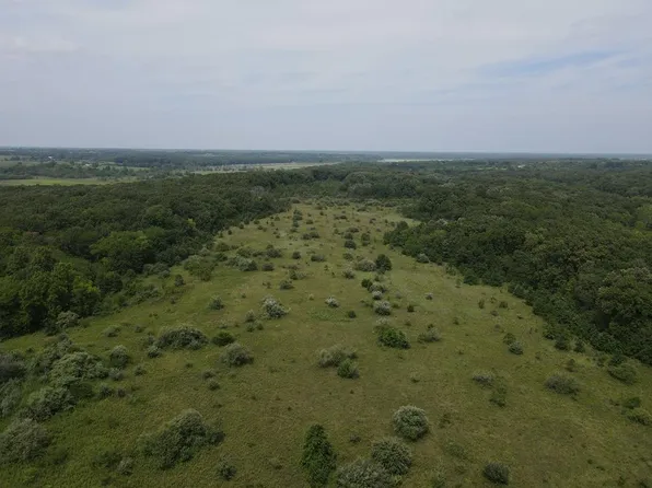 72 Monroe Rd, Paris, MO 65275