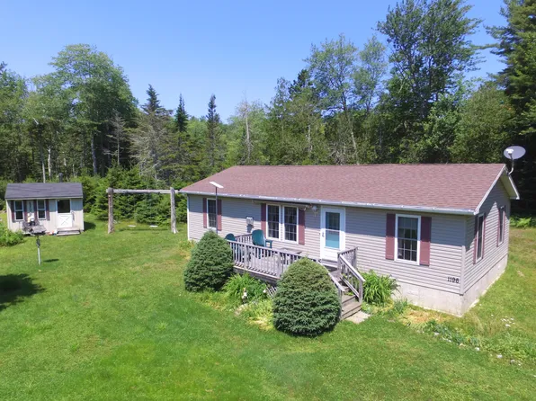 1196 Main Road, Islesboro, ME 04848
