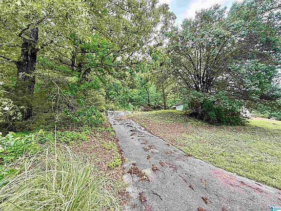 3rd image of 1046 Independence Ct #58