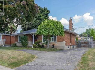 808 Eastglen Dr, Oshawa, ON L1G 1H2