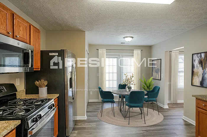 8761 Valley Lakes Ct — Photo 4