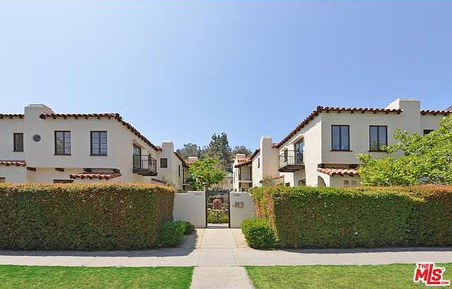 1st image of 2279 N Beachwood Dr