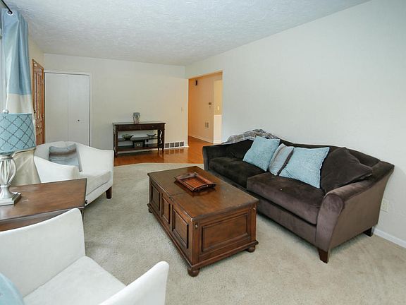 5th image of 22161 Wynsmythe Dr