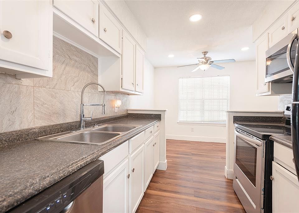1st image of 4618 San Jacinto St #4618B