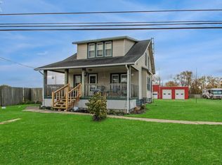 1344 W Lakeshore Dr, Pt Clinton, OH 43452