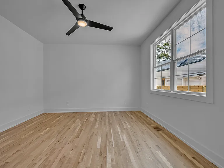 1408 Lawrence St — Photo 10
