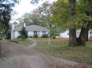 606 E River St, Whitehall, MI 49461