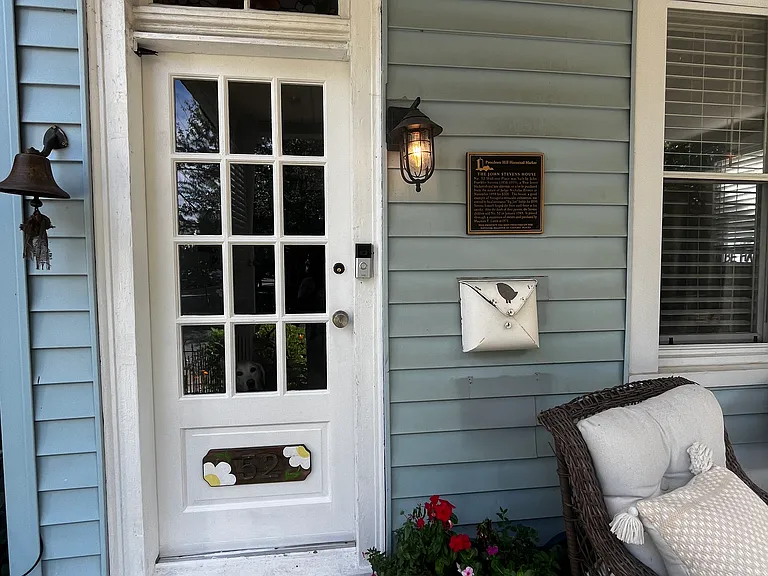 52 Madison Pl #B — Photo 11