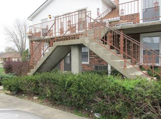 413 S Main St APT 3, Muldraugh, KY 40155