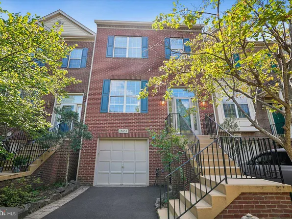 45855 Debhill Ter, Sterling, VA 20166