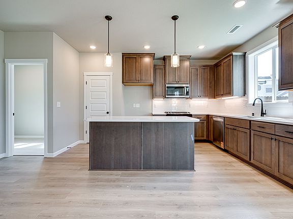 2916 NW 8TH AVE by Aho Construction