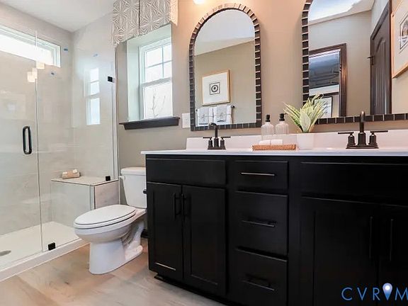 7th image of this home