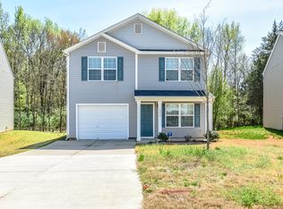 4820 Reinbeck Dr, Charlotte, NC 28269