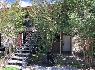 7001 Oak Meadow Cir APT B, Austin, TX 78736