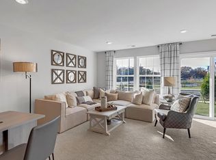 16 Sisters Farmstead Rd, Mount Laurel, NJ 08054