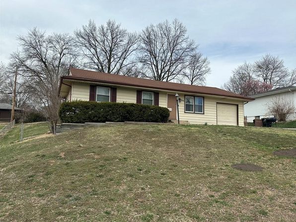 17018 E 31st Ter S, Independence, MO 64055