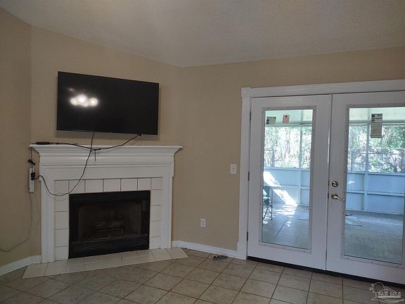 5th image of 7402 Saint James Pl