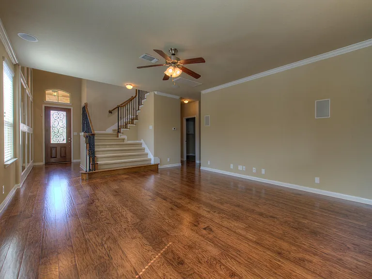 405 Meadowlark St #B — Photo 7