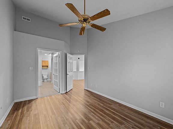 5th image of 1020 Winged Foot Ct #1
