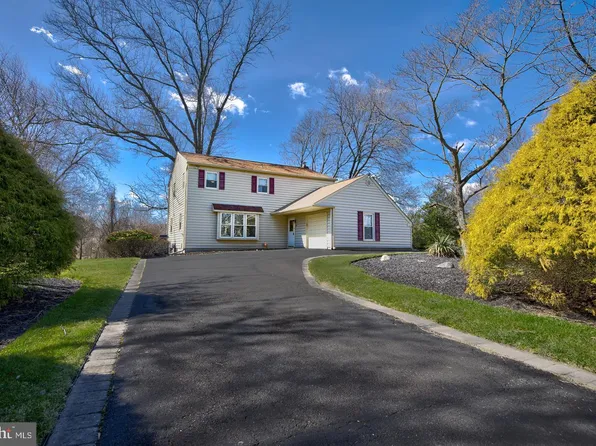 24 W Elizabeth Ln, Richboro, PA 18954