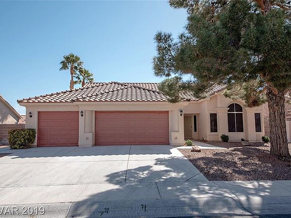 5th image of 5221 Costabella Ln