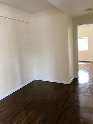 Rented by Bravado Real Estate LLC | media 22