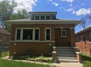 204 S 8th Ave, Maywood, IL