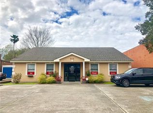 868 Behrman Hwy #B, Gretna, LA 70056