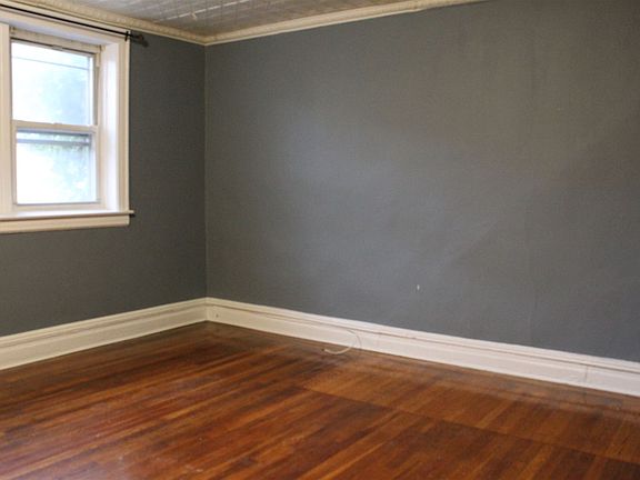 1861 East 29th 13