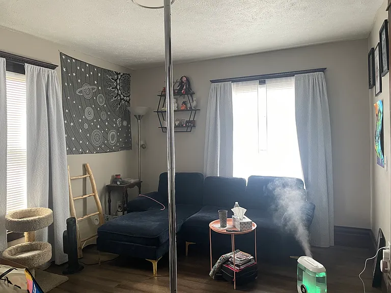 523 W Cedar St #A — Photo 7