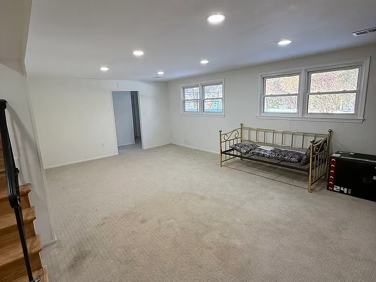 1716 Pine Valley Dr — Photo 15