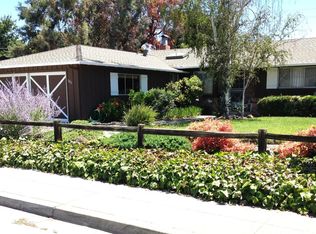 1851 Walnut Dr, Mountain View, CA 94040