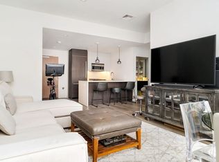 375 Canal St #PENTHOUSE 203, Somerville, MA 02145