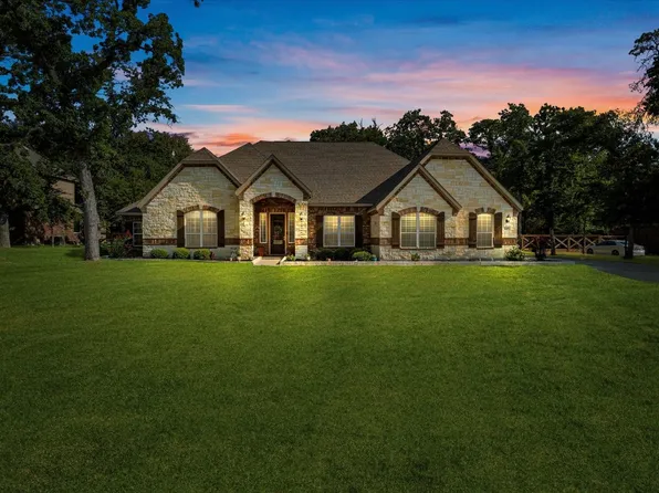 127 Spanish Oak Dr, Aubrey, TX 76227