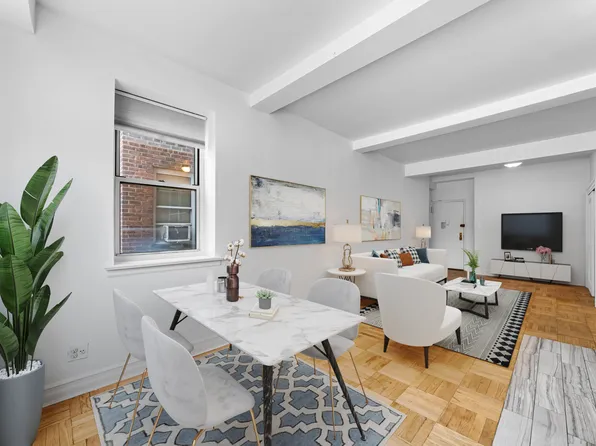 3850 Hudson Manor Terrace image 4 of 32