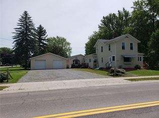 6260 Knickerbocker Rd, Ontario, NY 14519