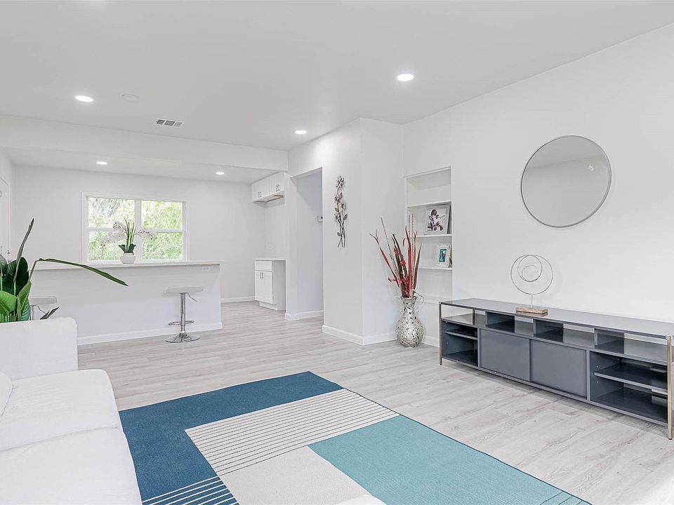 1st image of 3607 Luca St