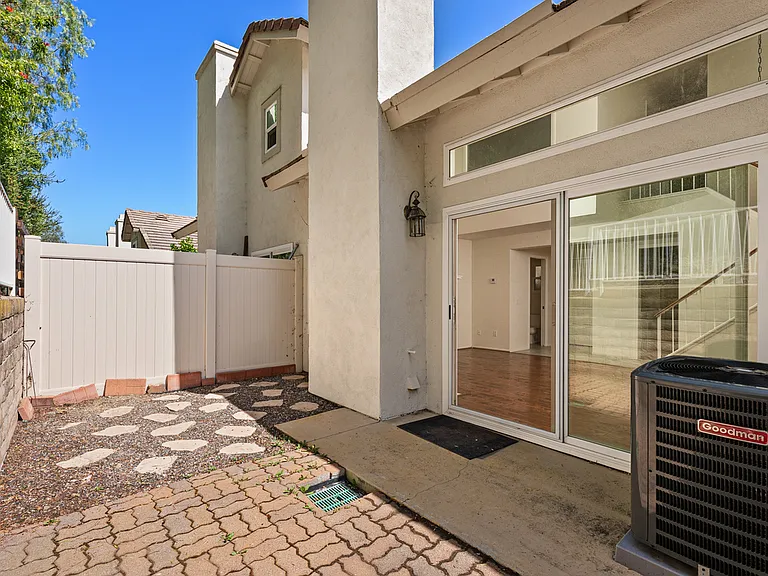 5847 E Rocking Horse Way #6 — Photo 25