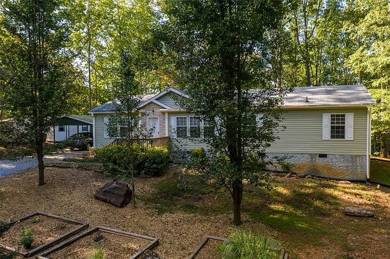 1st image of 115 Bella Ln
