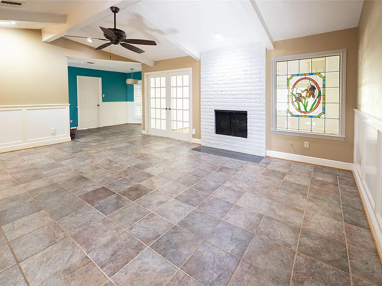 7546 Maple Tree Dr — Photo 9