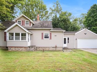 2621 Adams Rd, Niles, MI 49120