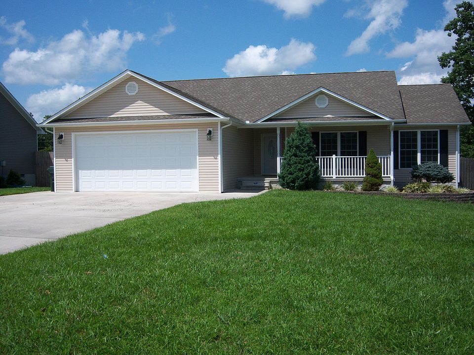 1st image of 115 Hunter Dr